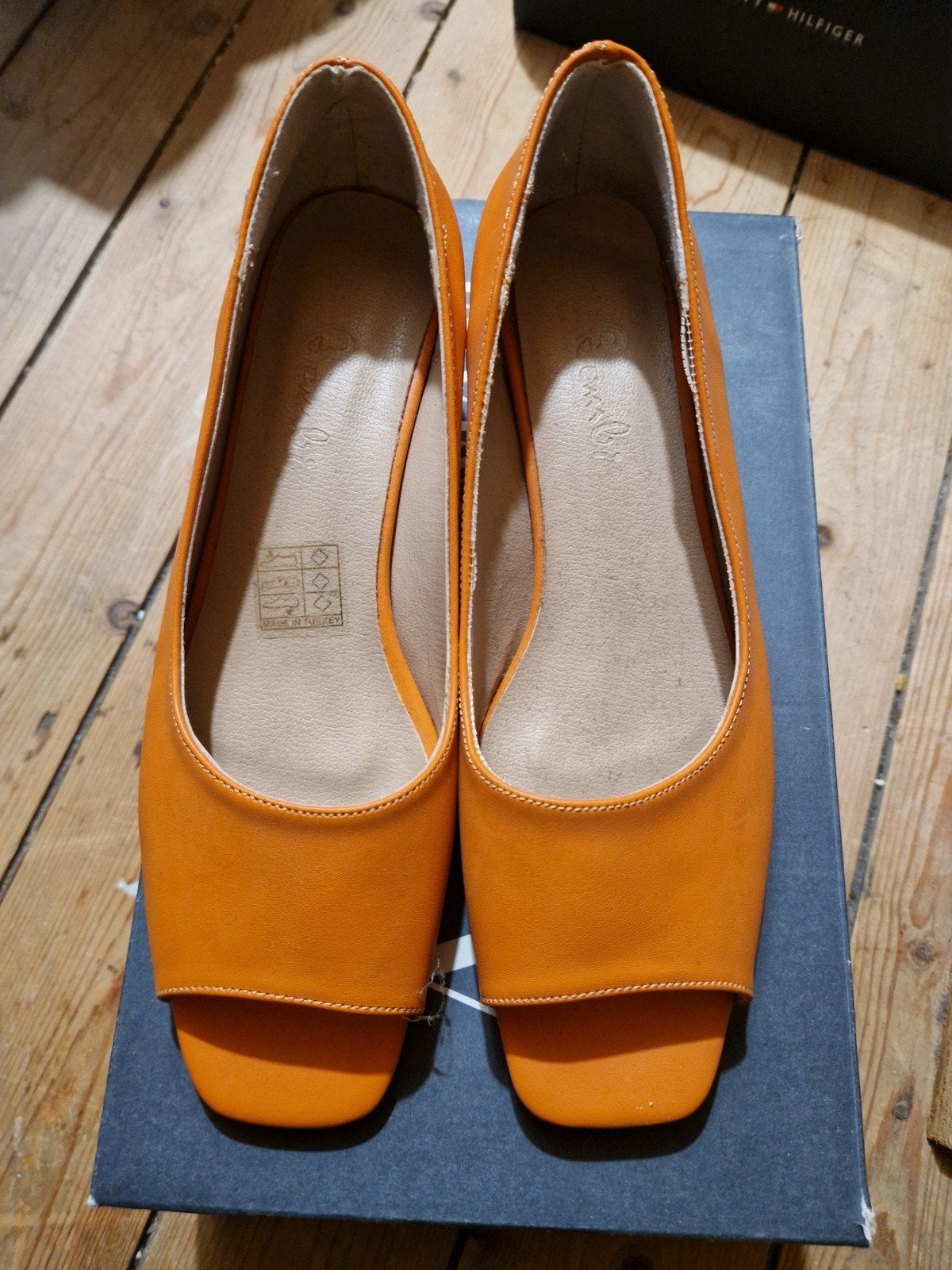Oranje Peep-Toe Schoenen Maat 39 - Nieuw, Ophalen, Nieuw, Oranje, Schoenen met lage hakken