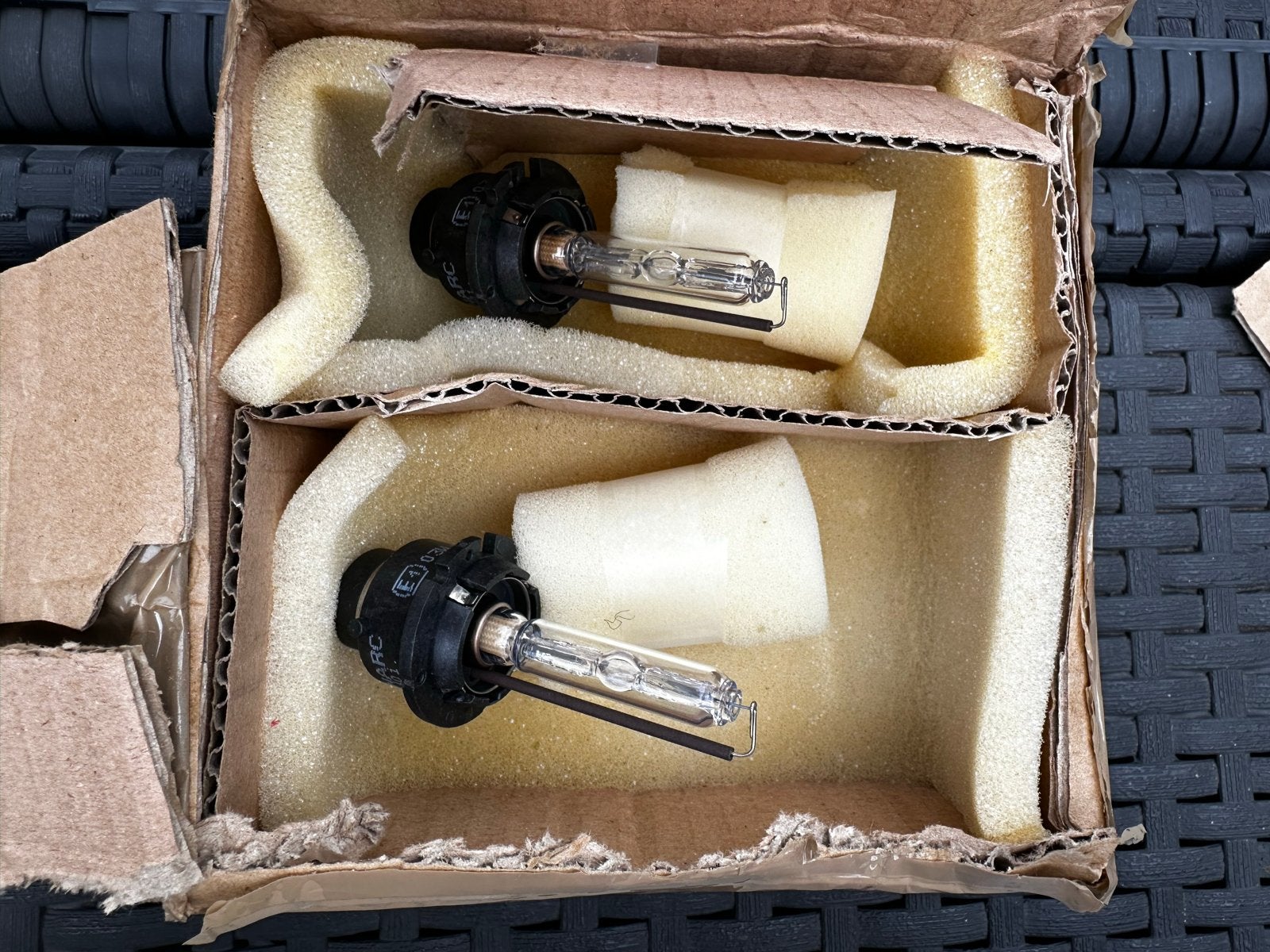 2x Nieuwe D2S 35W Xenon lampen - Osram XENARC, Ophalen of Verzenden, Nieuw, Overige automerken