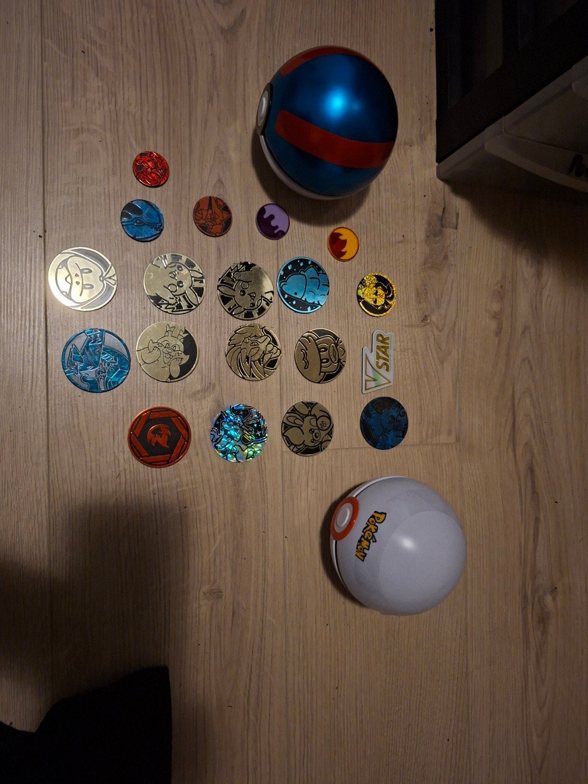 Pokemon munten energy kaarten tin enz, Ophalen, Nieuw