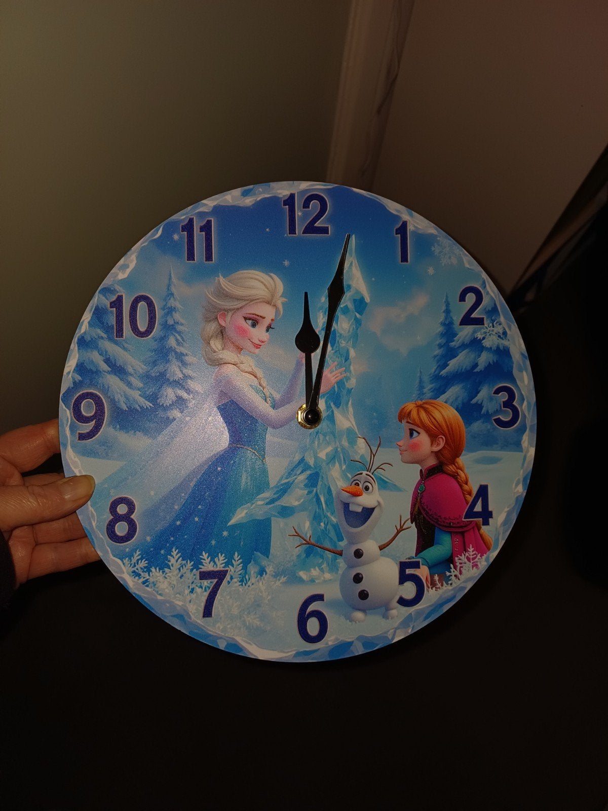 Leuke Frozen wandklok voor de kinderkamer, Ophalen of Verzenden