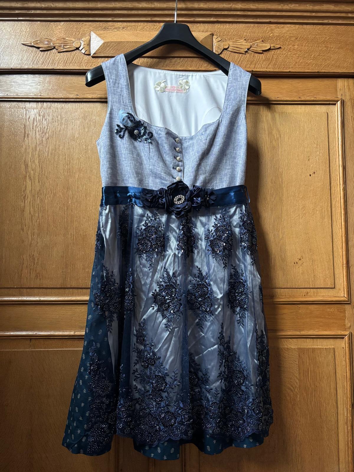 Dirndl blauw 46-48, Maat 46/48 (XL) of groter, Ophalen of Verzenden, Kleding, Overige thema's