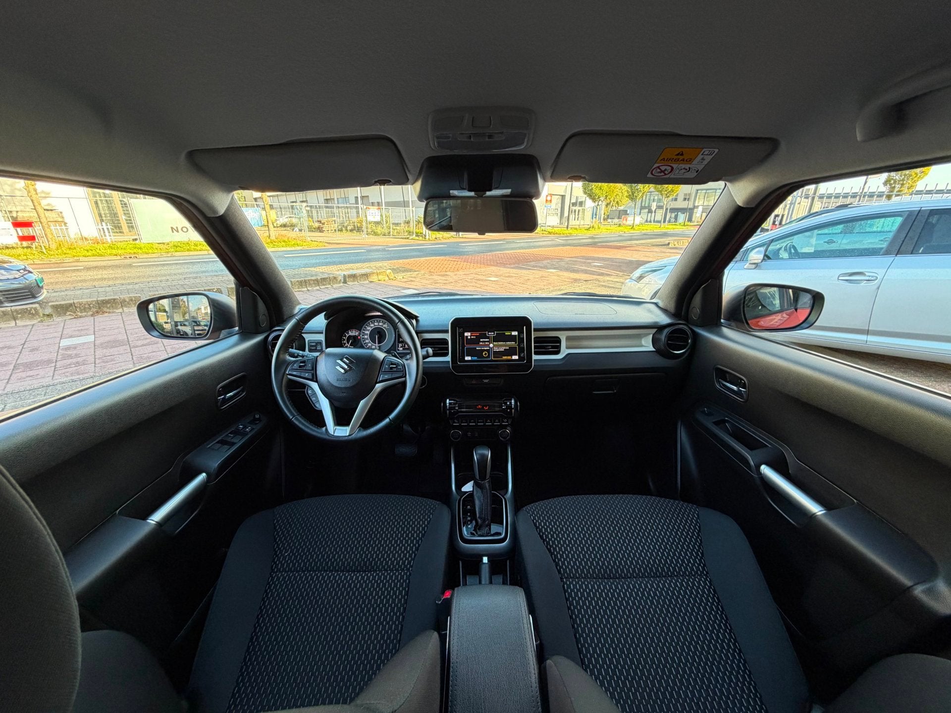 Suzuki Ignis 1.2 Smart Hybrid Style AUT|Clima|Cruis|NAVI|CAM, Auto's, Stof, Gebruikt, Euro 6, Origineel Nederlands