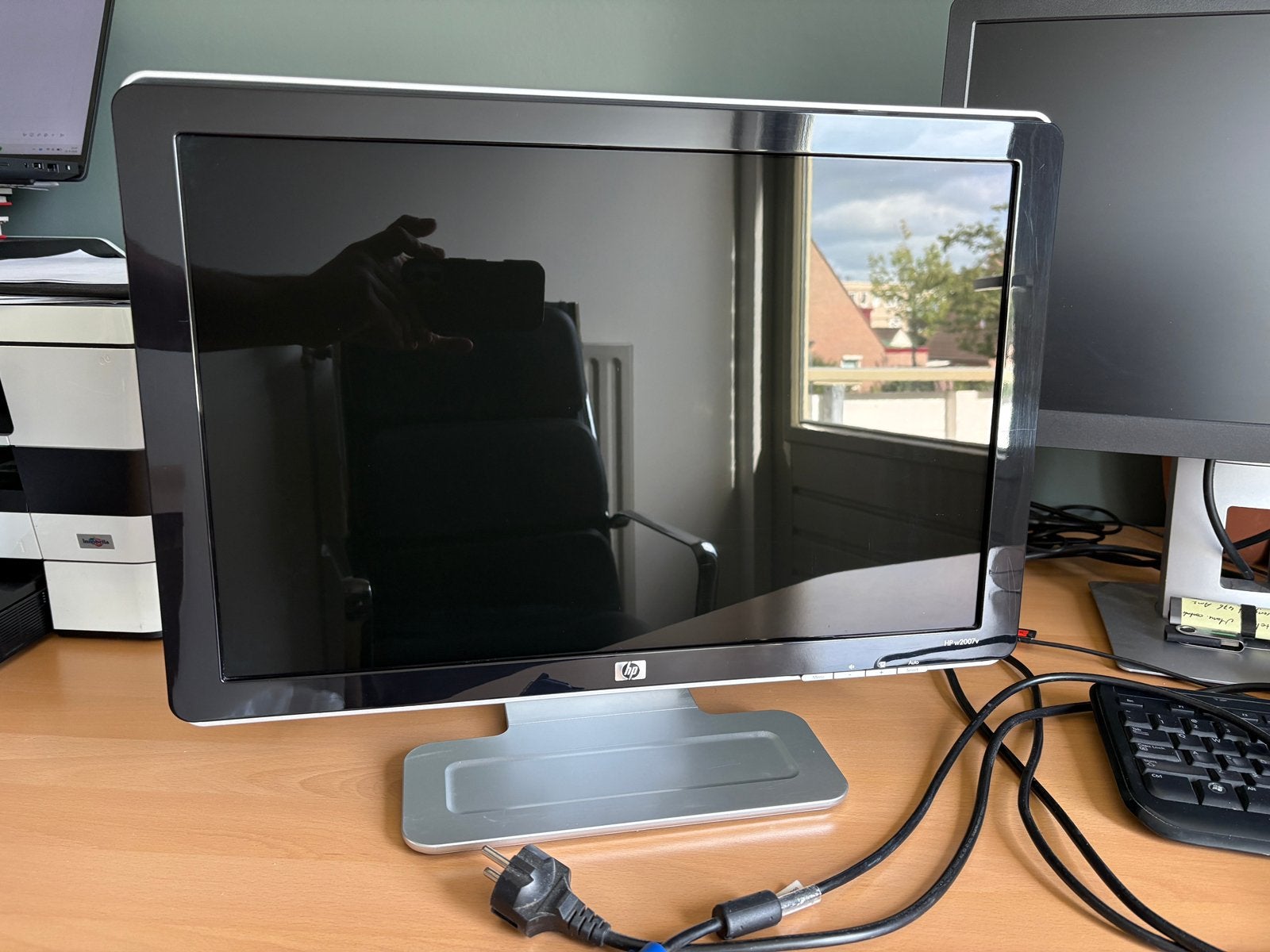 HP widescreen beeldscherm 20 inch LCD, Computers en Software, Ophalen, Gebruikt, VGA, 61 t/m 100 Hz