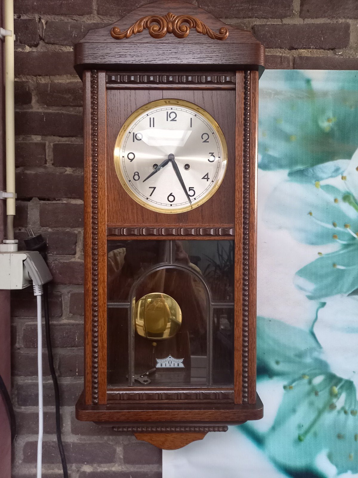 Oude houten wandklok merk Wuba, met slinger en sleutel, Ophalen of Verzenden