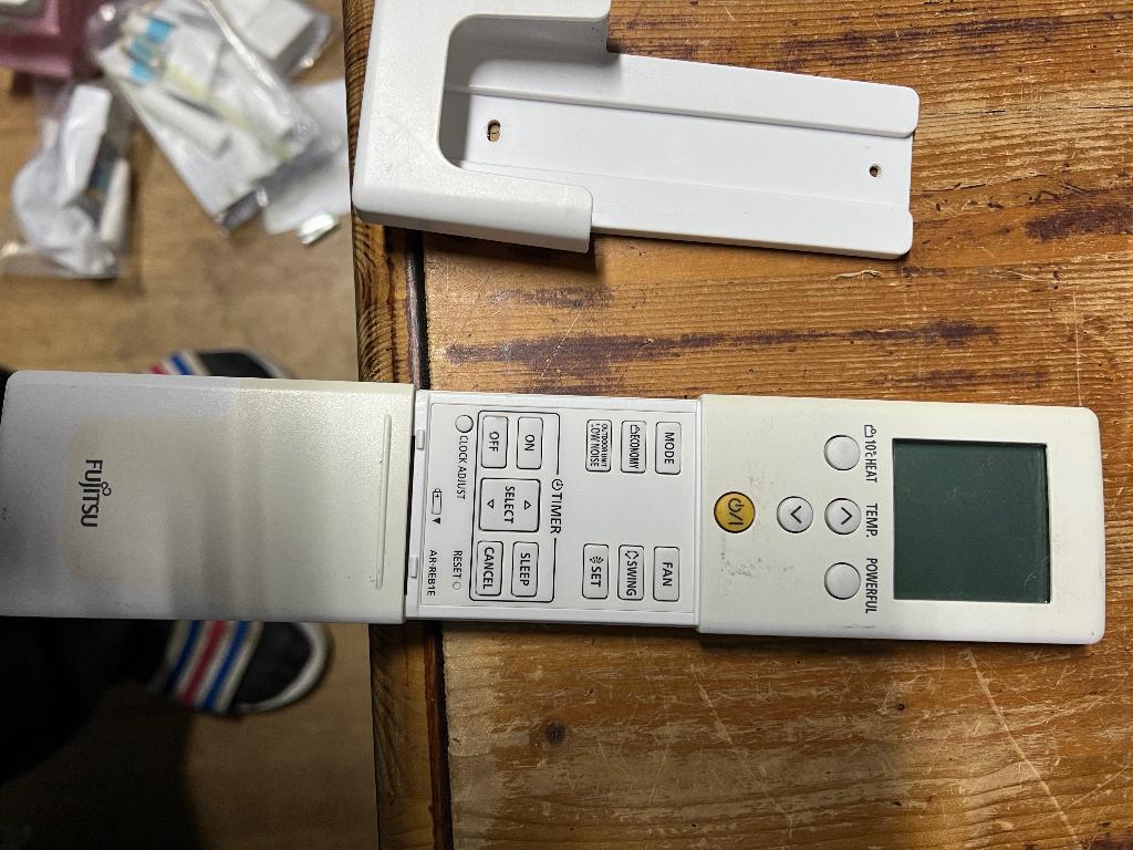 Fujitsu airco originele afstandsbedieningen, Witgoed en Apparatuur, Airco's, Ophalen of Verzenden, Wandairco, Minder dan 60 m³
