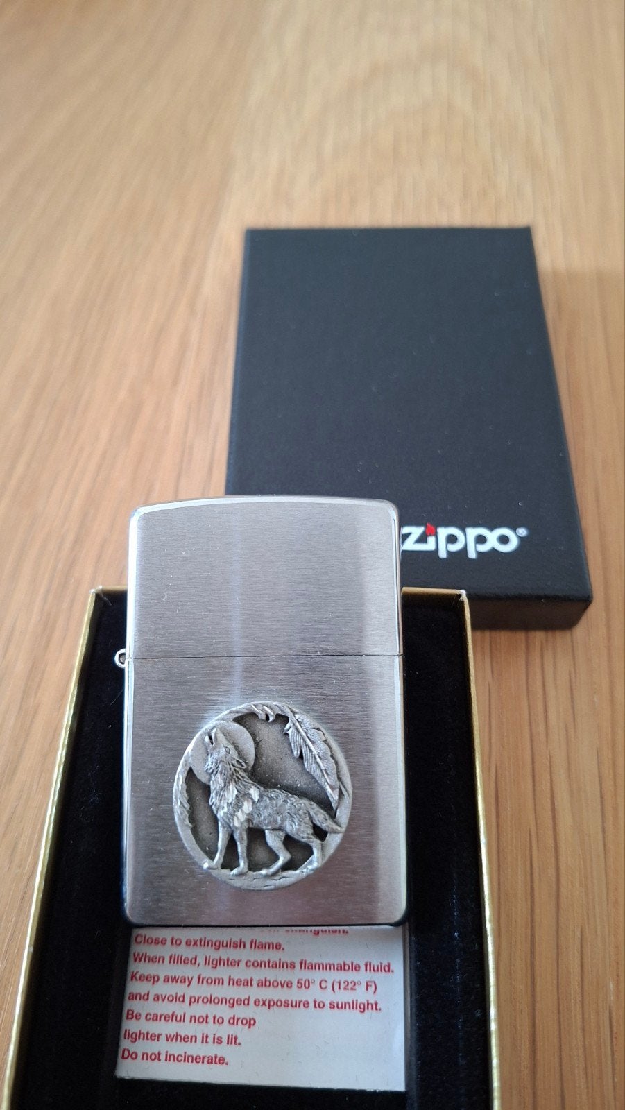 Zippo aansteker met wolf design - Nieuw in doos, Ophalen of Verzenden, Nieuw, Aansteker