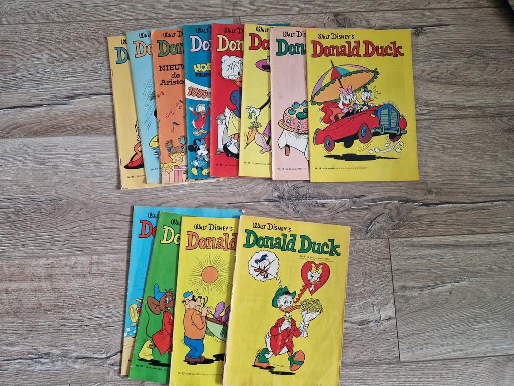 12 Donald Ducks uit 1971., Gelezen, Europa, Ophalen of Verzenden, Meerdere comics