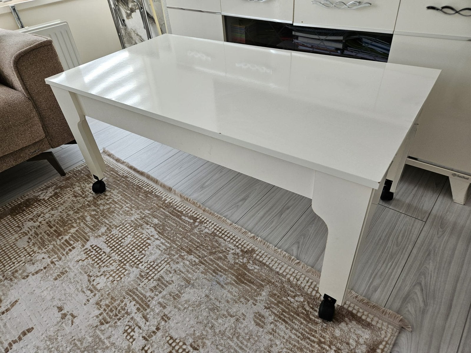 Salontafel, Ophalen, 50 tot 100 cm, Zo goed als nieuw, Minder dan 50 cm