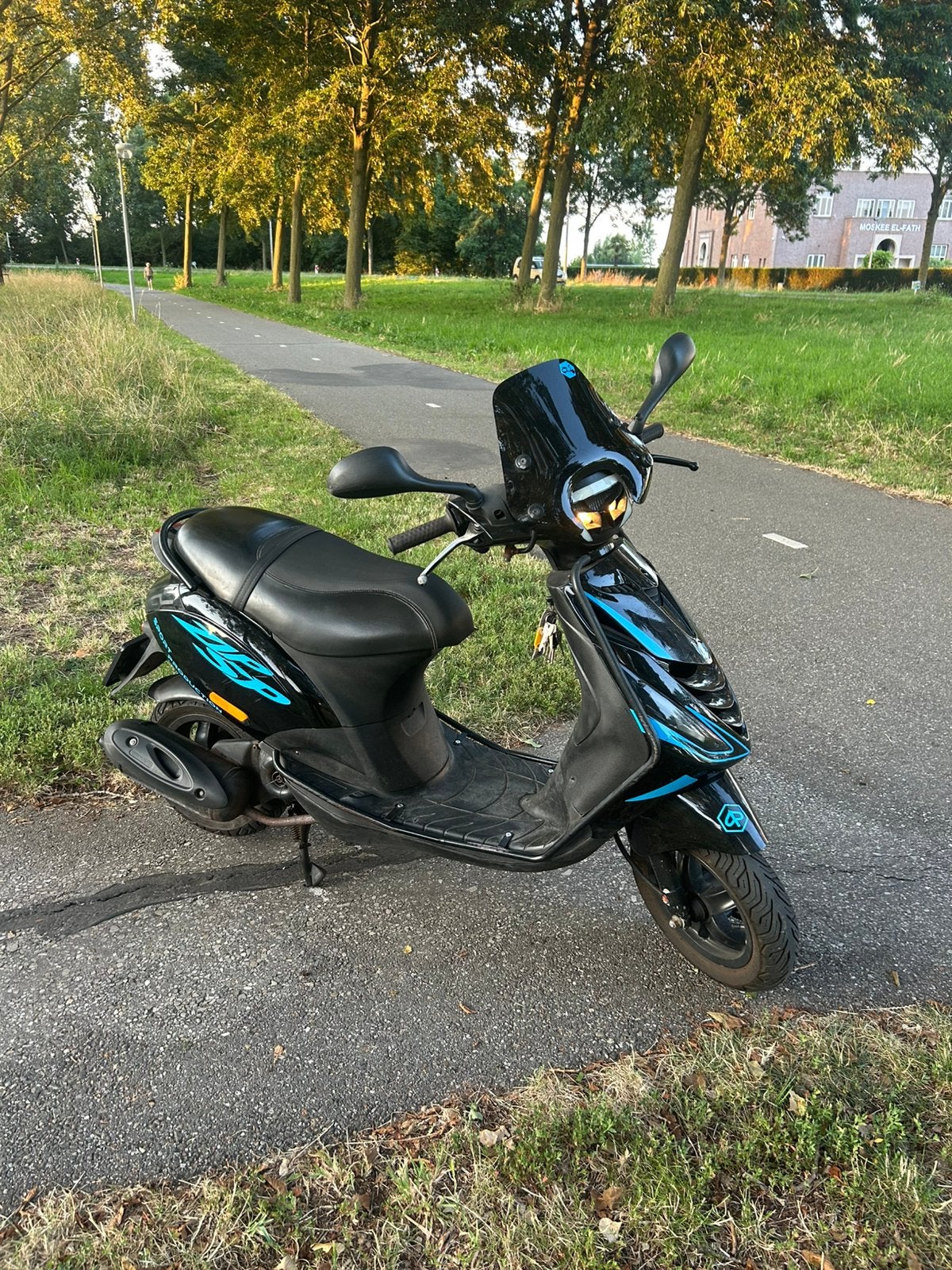 Zip 80cc Malossi 4t 4v Brom 2017, Ophalen, Maximaal 45 km/u, Zip, Zo goed als nieuw