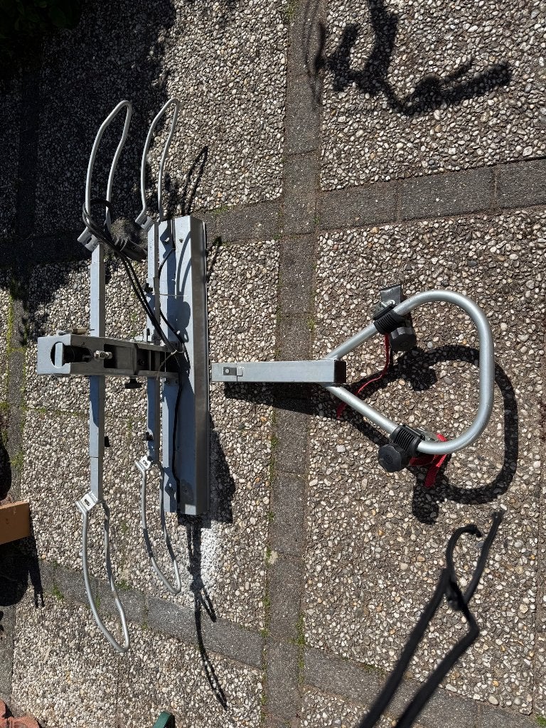 Fietsendrager, Ophalen, 2 fietsen, Gebruikt, Trekhaakdrager