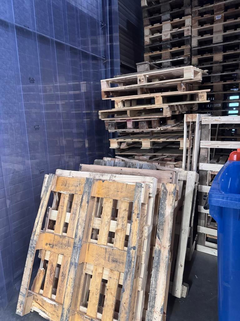 Gebruikte pallets, openhaardhout, Ophalen, Gebruikt, 50 mm of meer, Pallet