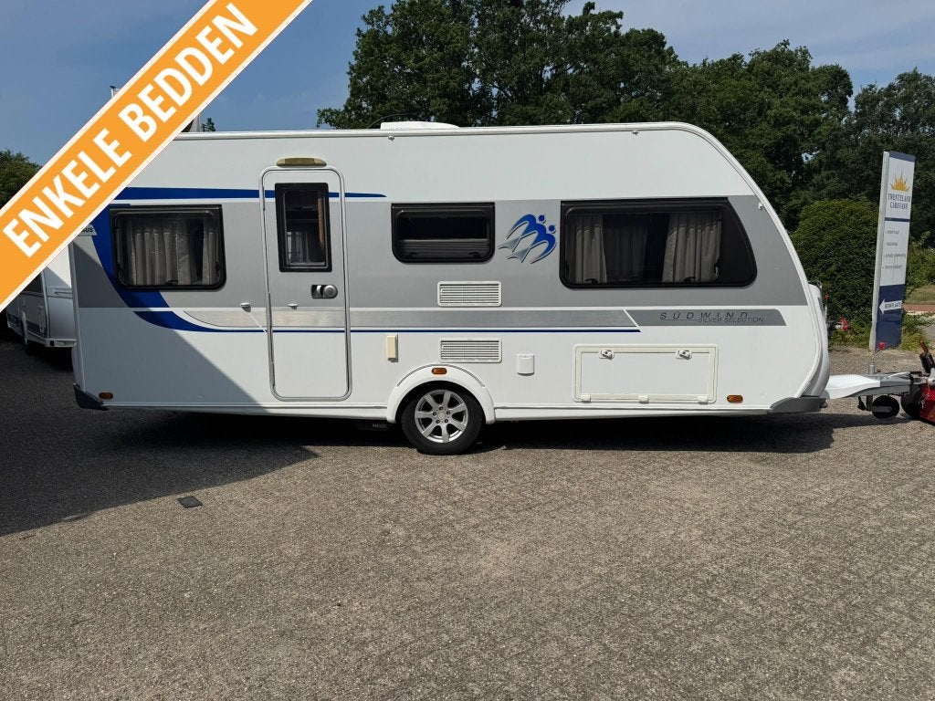 Knaus Sudwind Silver Selection 500 EU enkele bedden, airco, Caravans en Kamperen, Rondzit, Ringverwarming, Bedrijf, 5 tot 6 meter