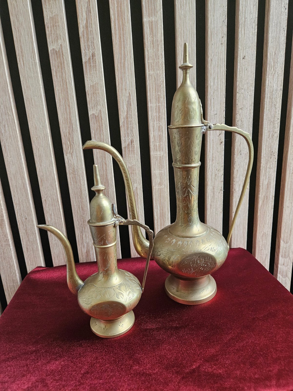 Set van 2 Indiase koperen kannen, India 7041.j en 671.j, Ophalen of Verzenden