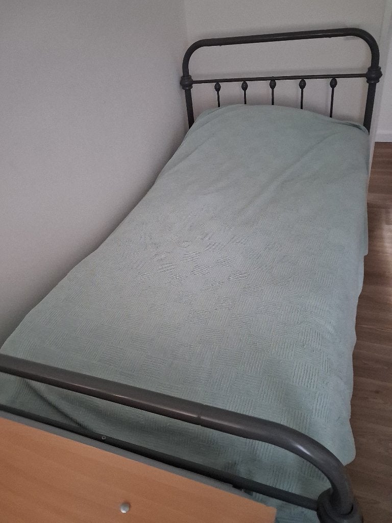 Ledikant + pulman matras 100x200cm, Ophalen, 100 cm, Eenpersoons, Zo goed als nieuw