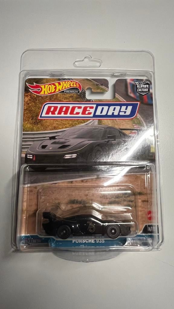 Hot Wheels Porsche 935 Chase, Hobby en Vrije tijd, Modelauto's | Overige schalen, Ophalen of Verzenden, Nieuw