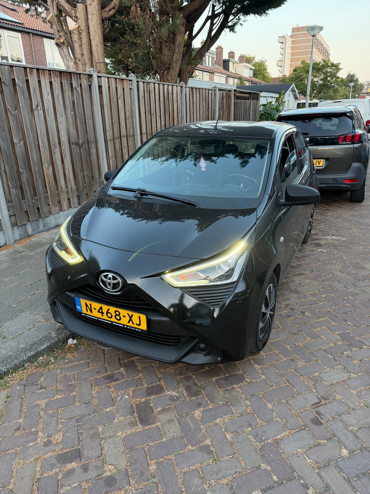 Toyota Aygo 1.0 Vvt-i 72pk 5D 2022 Zwart, Voorwielaandrijving, Euro 6, 4 stoelen, Zwart