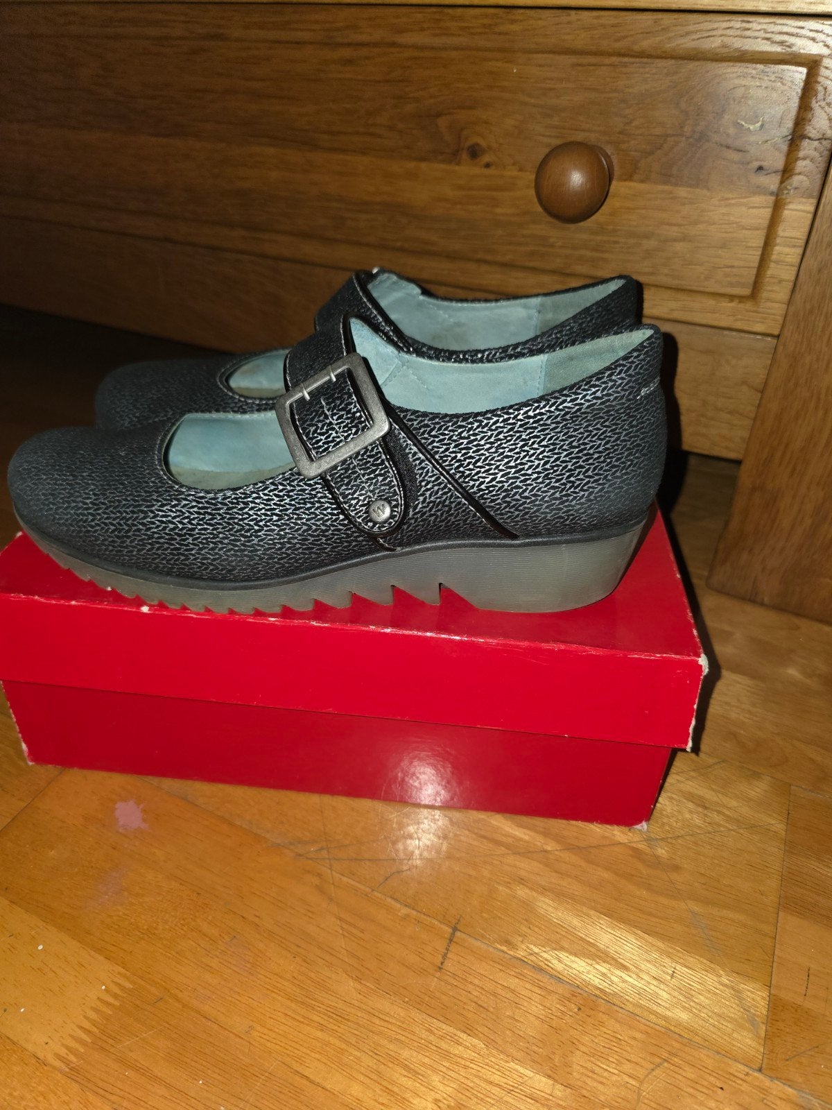 Wolky schoenen maat 43 - Zo goed als nieuw, Kleding | Dames, Schoenen, Wolky, Schoenen met lage hakken, Verzenden, Zwart