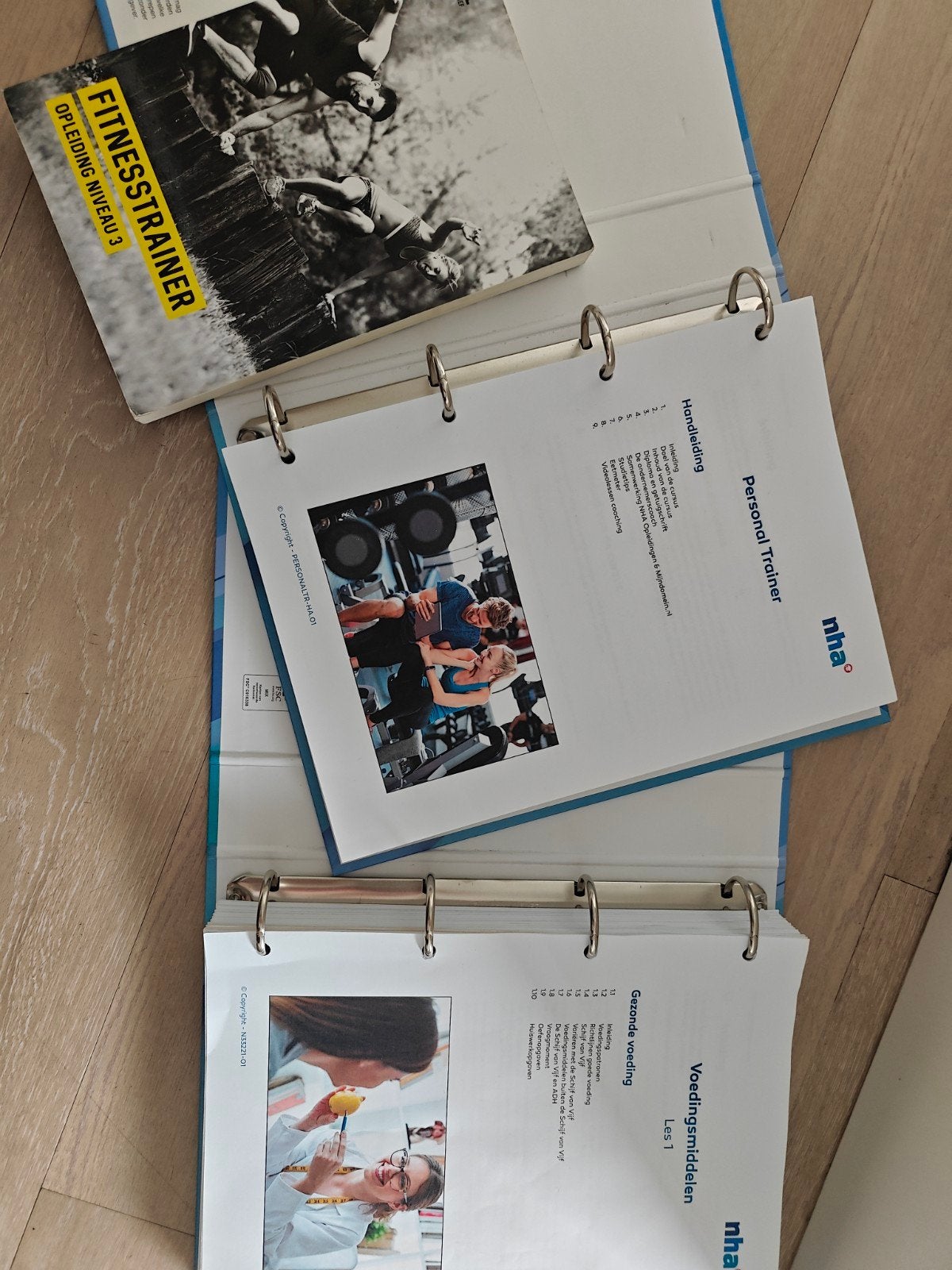 NHA Fitness Trainer Opleiding Niveau 3 + Personal Trainer, Ophalen, Zo goed als nieuw, MBO
