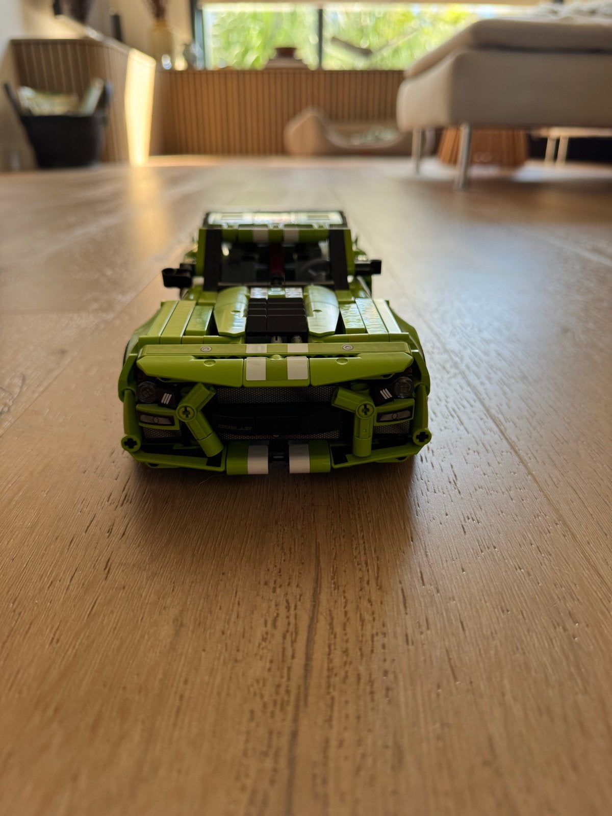 Foto 5 van LEGO Technic Ford Mustang Shelby GT500 (42138)