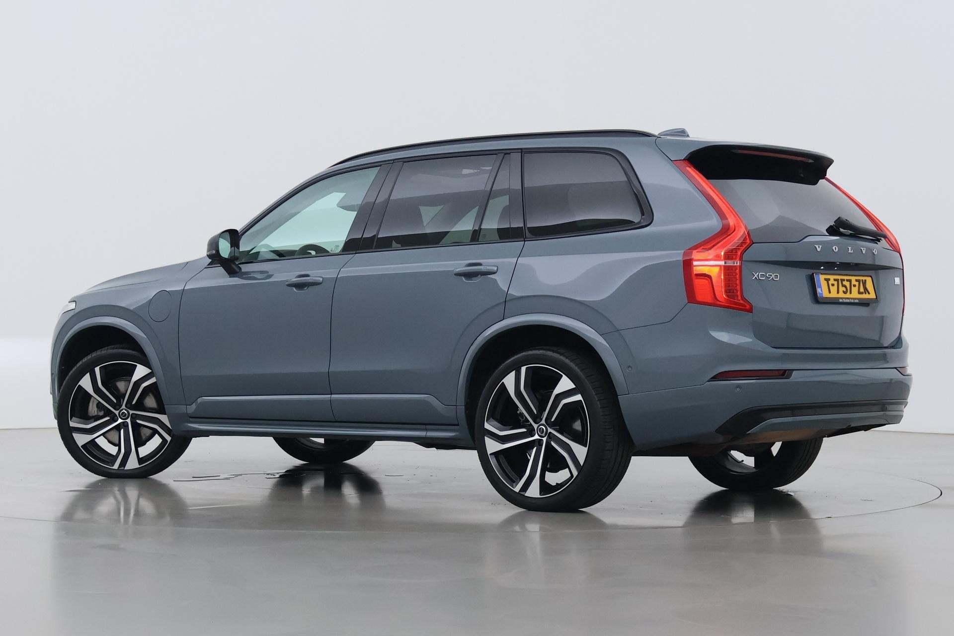 Volvo XC90 T8 Ultimate Dark Long Range | Trekhaak | Bowers &, Gebruikt, Euro 6, 4 cilinders, 1969 cc