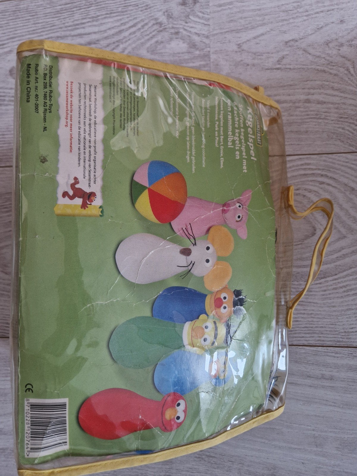 Sesamstraat Stoffen Kegelspel met Rammelbal, Ophalen of Verzenden, Zo goed als nieuw, Jongen of Meisje