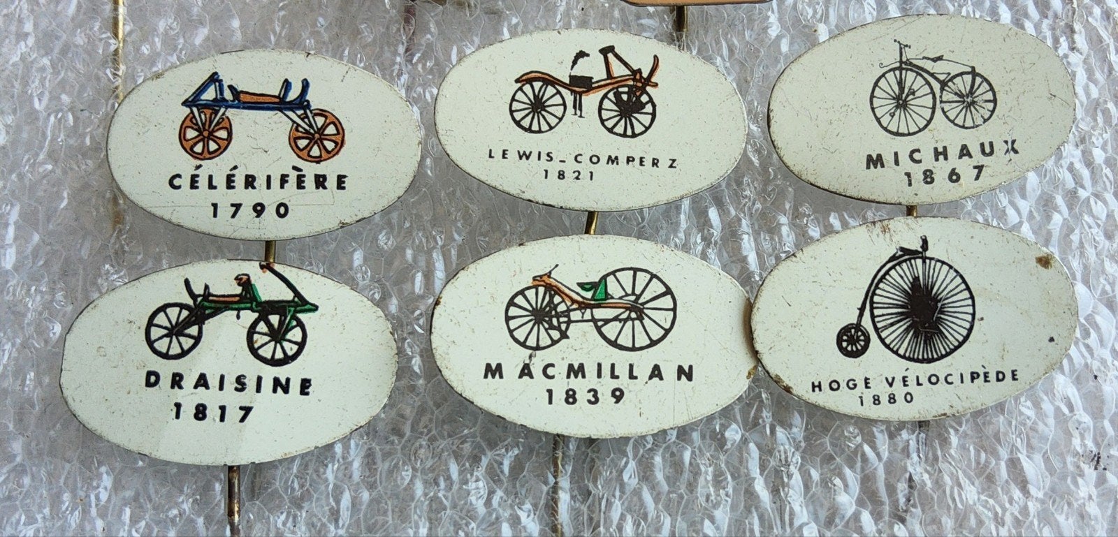 6 Vintage Speldjes - Historische Fietsen Collectie, Verzamelen, Ophalen of Verzenden, Gebruikt, Overige onderwerpen, Speldje of Pin