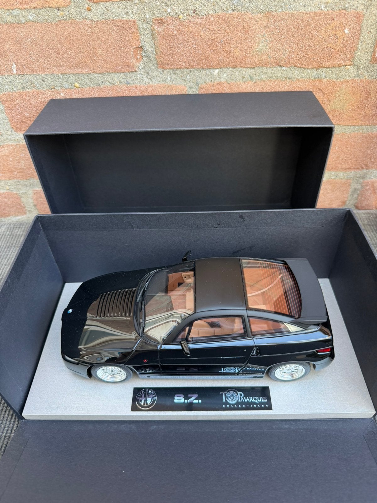 1:18 Topmarques (by BBR) Alfa Romeo R.Z. **NIEUW** .. 200,-, Hobby en Vrije tijd, Modelauto's | 1:18, Ophalen of Verzenden, Nieuw