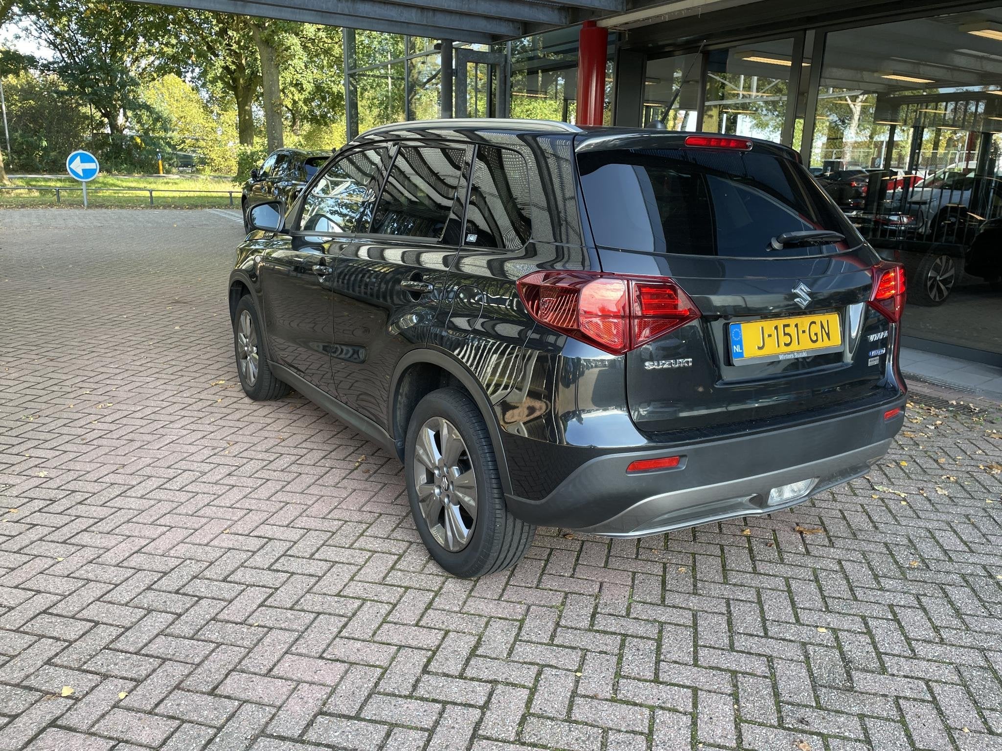 Suzuki Vitara 1.4 Boosterjet Select Smart Hybrid | achteruit, Auto's, Stof, Gebruikt, Euro 6, 4 cilinders