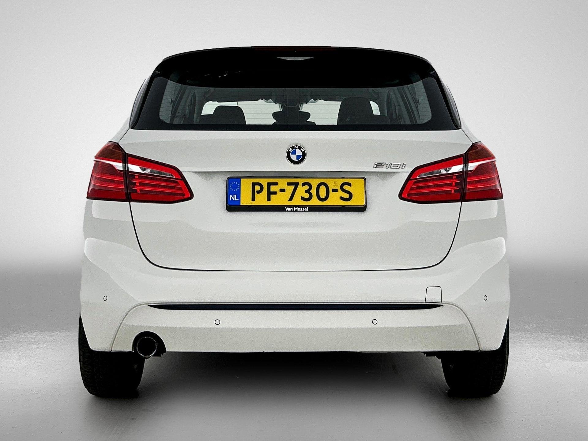 BMW 2-serie Active Tourer 218i Executive, Auto's, Gebruikt, Wit, Origineel Nederlands, Bedrijf