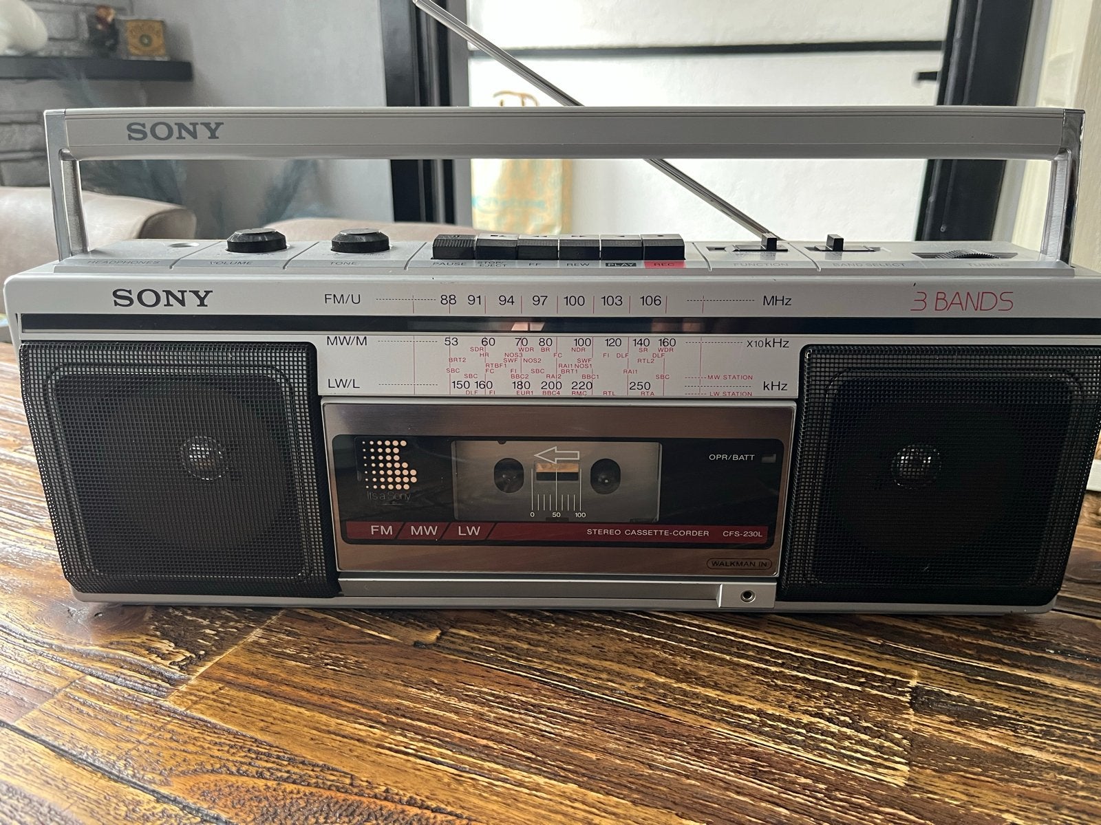 Sony CFS-230L Stereo Cassette-Corder 3 Bands, Ophalen of Verzenden, Refurbished, Radio
