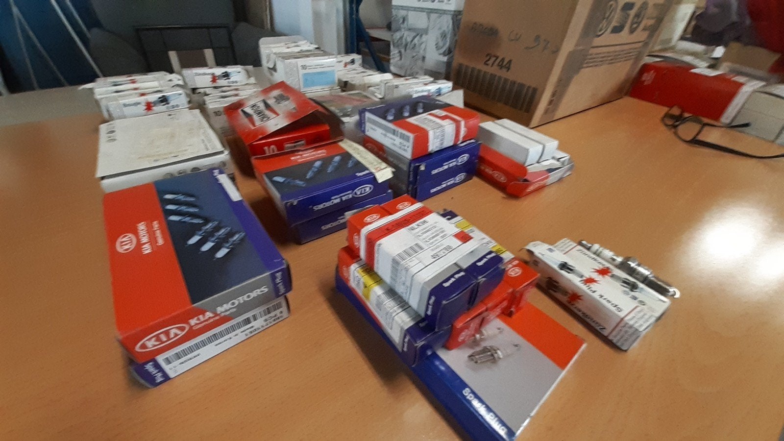 Bougies 155 stuks voor €300,-, Ophalen, T.Smit Outlet Store, Info@tommysmit.nl, 7008AR
