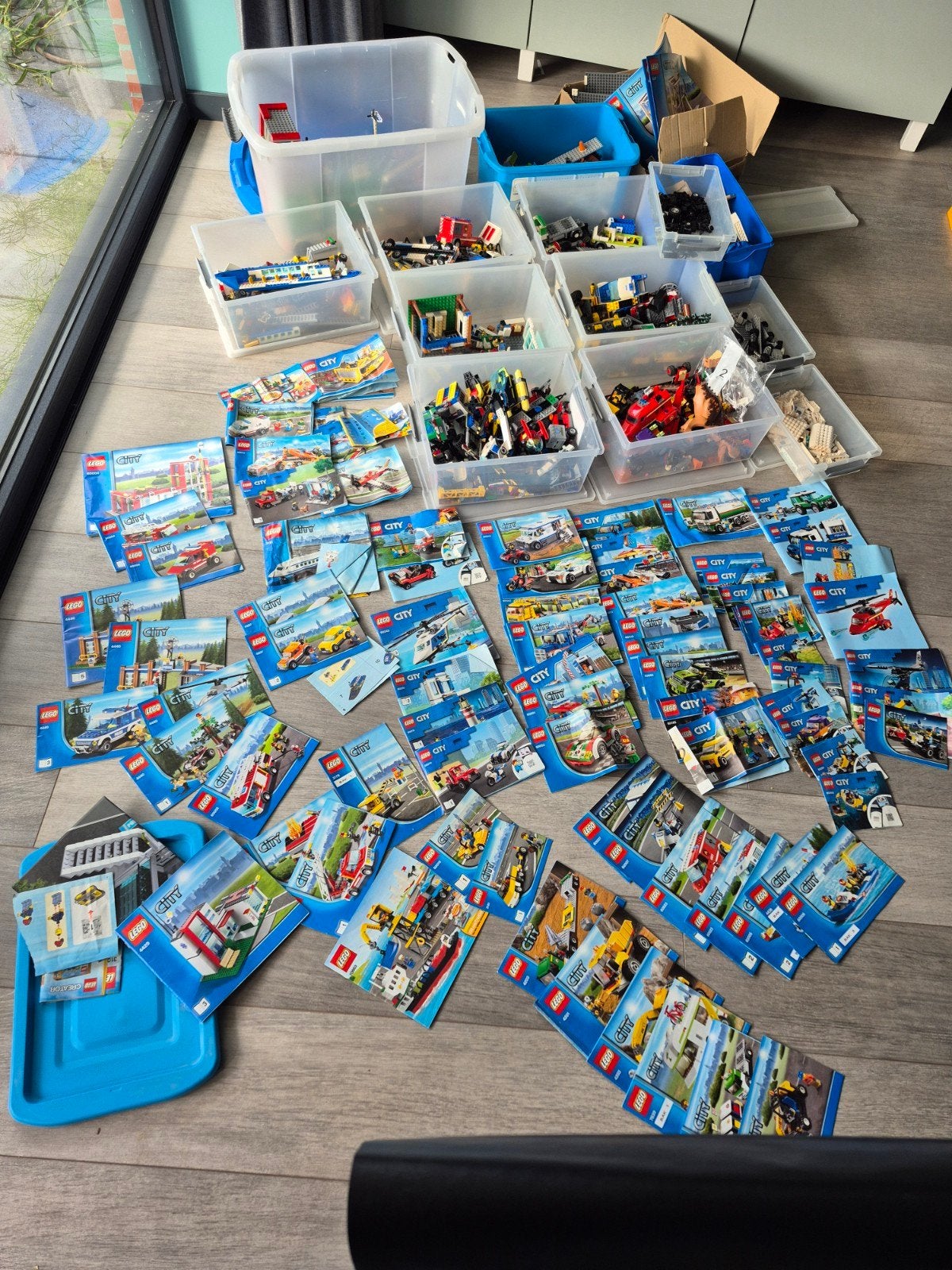 Grote partij ongesorteerd LEGO City met boekjes