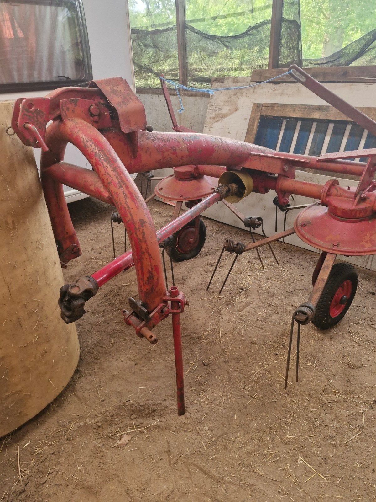 Kuhn schudder, Ophalen, Weidebouw