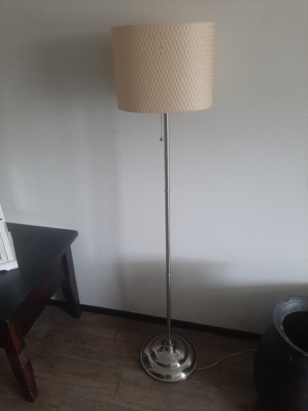 Stijlvolle staande lamp met stoffen kap, Gebruikt, Metaal, Modern, 150 tot 200 cm