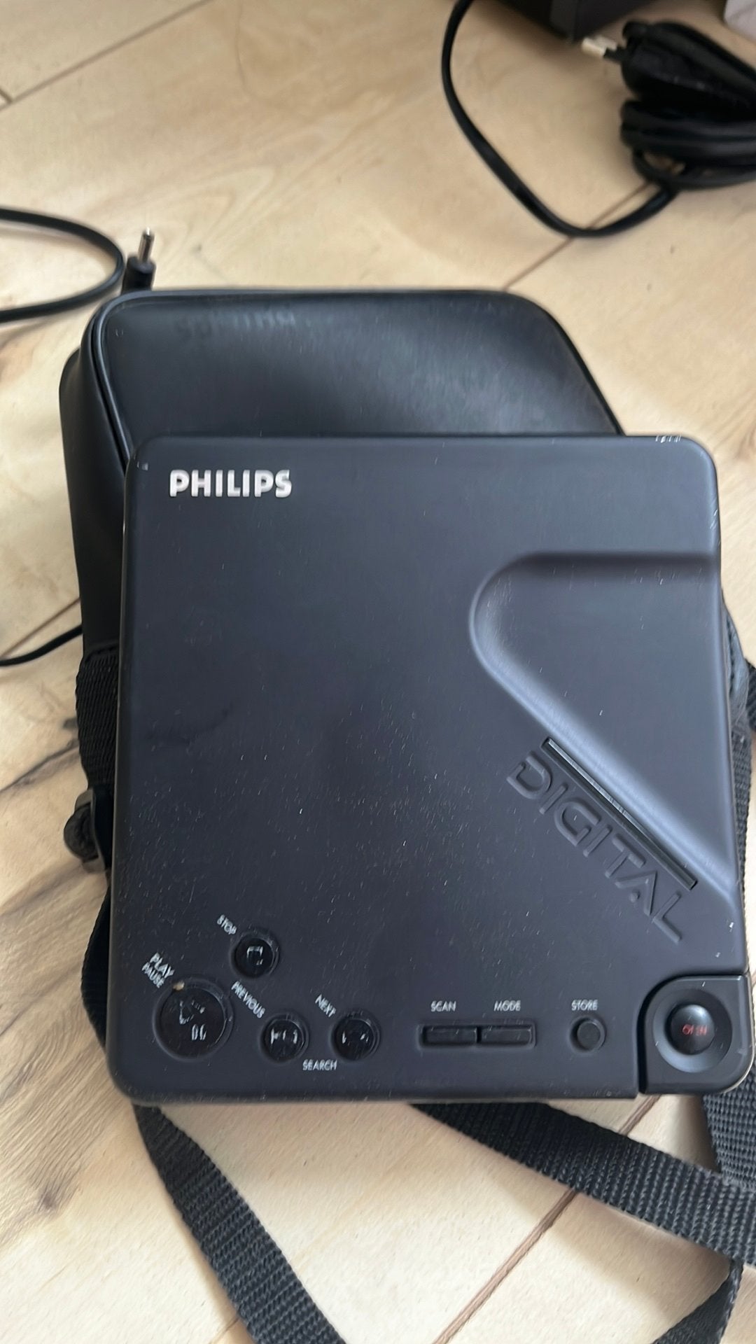 Philips AZ6804 discman, defect, Ophalen of Verzenden, Niet werkend, Philips, Draagbaar