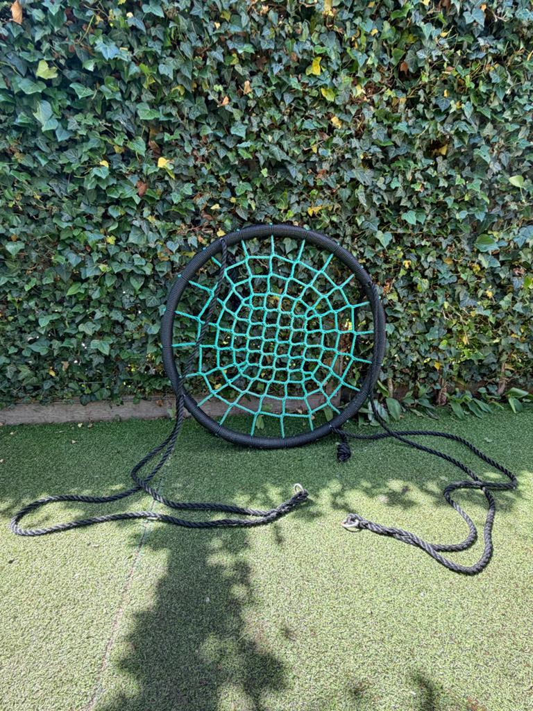 Schommelnest, diameter 100cm incl kussen, Ophalen, Zo goed als nieuw, Schommel