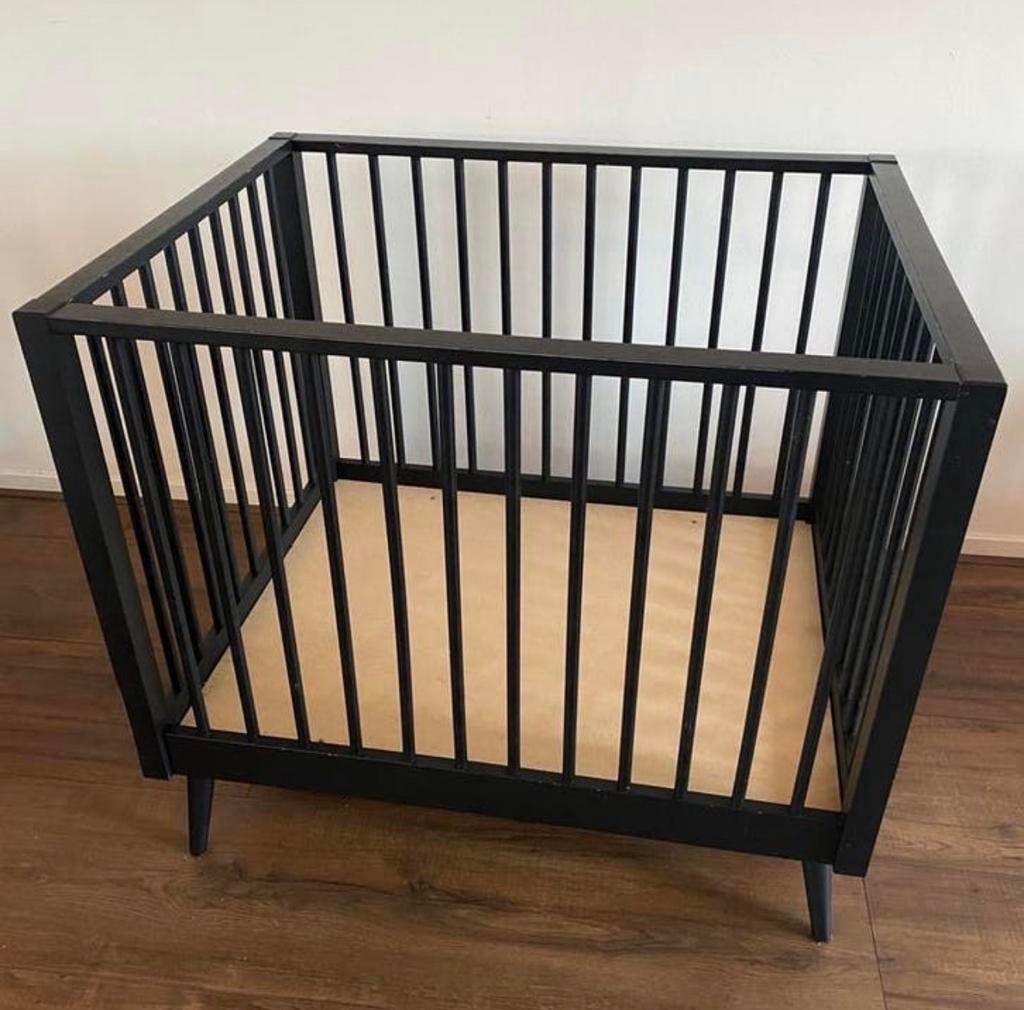 Europe Baby Evy Box Mat Zwart, Ophalen, Gebruikt, Vierkant