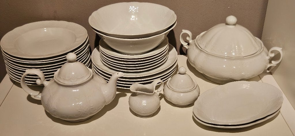 wit servies veeldelig, Ophalen, Overige materialen, Gebruikt, Bord(en)