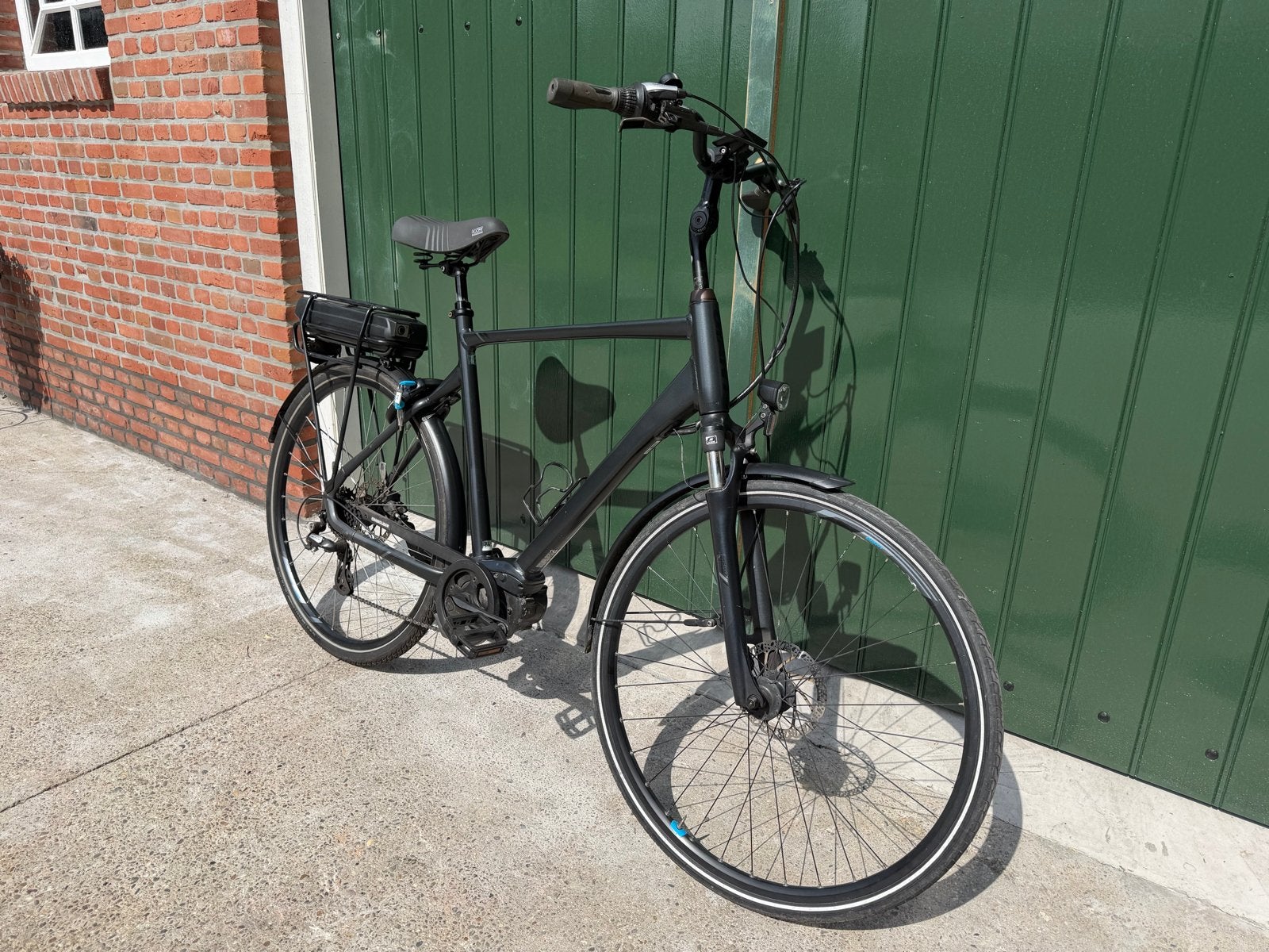Giant Entour E+ met 500Wh accu en Yamaha middenmotor, Zo goed als nieuw, 59 cm of meer, 50 km per accu of meer, Giant