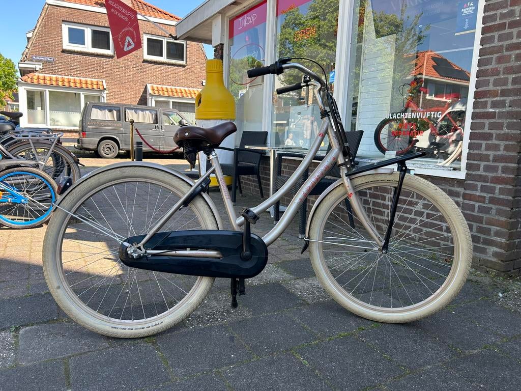 Sparta Granny 26 inch 3 versnellingen (inruilkoopje), Ophalen, Nl, Sparta, Zo goed als nieuw