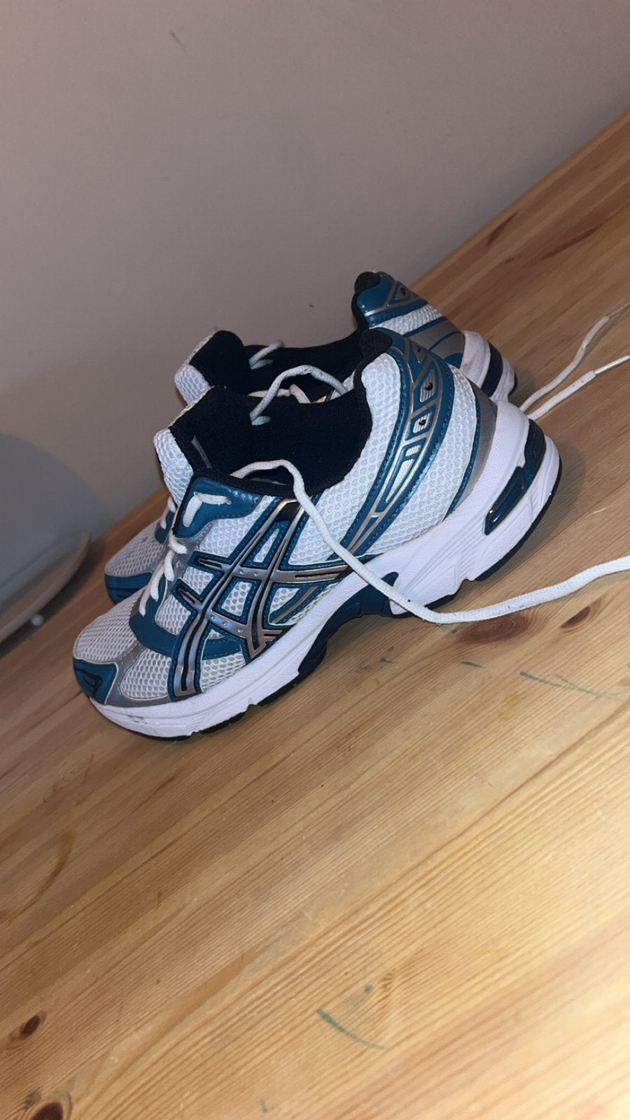 Asics gel 1130 - wit/blauw/zilver, Kleding | Heren, Ophalen of Verzenden