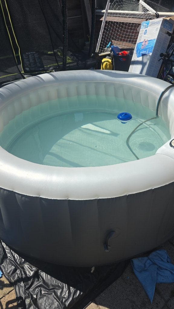 Jacuzzi, Ophalen, Opblaasbaar, Zo goed als nieuw, Inbouw