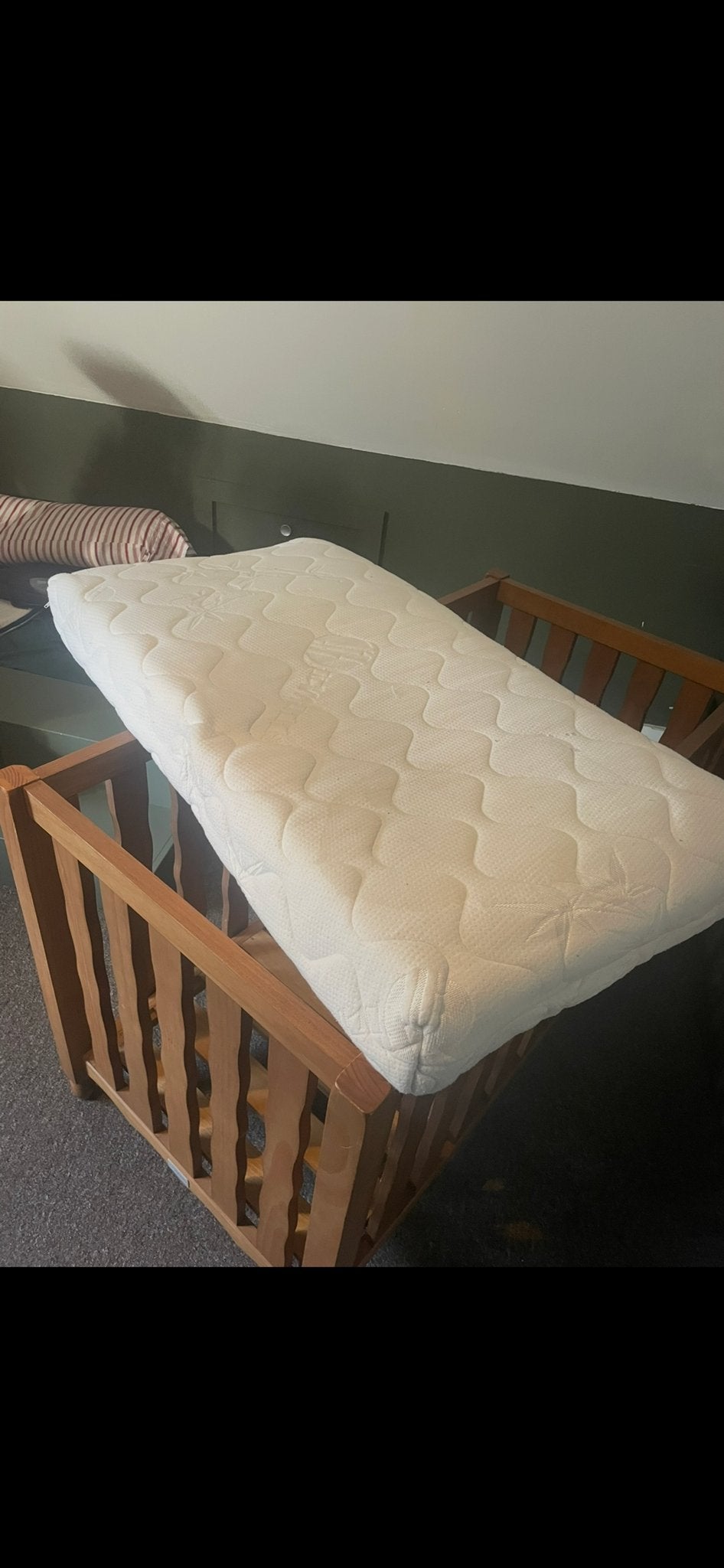 Houten ledikant Coming Pebbles optioneel inclusief matras, Ophalen of Verzenden, Gebruikt, Ledikant