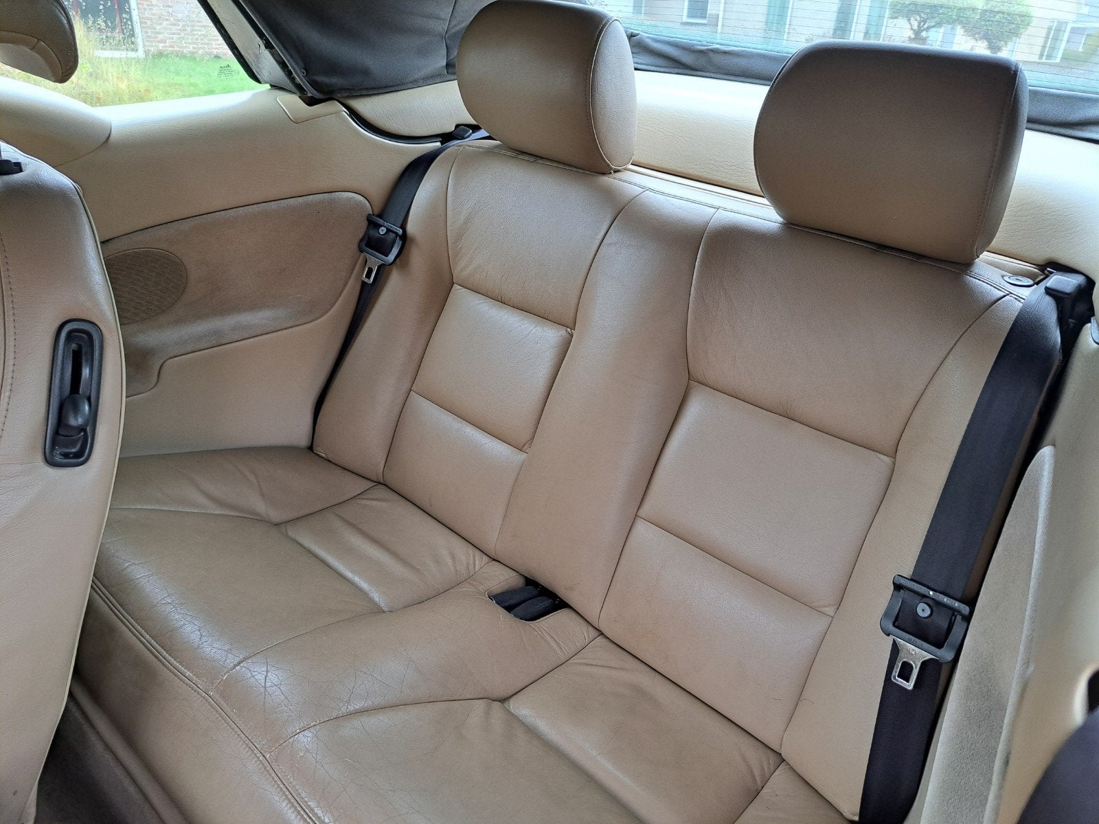 Saab 2000 Zwart Cabrio 180000., Auto's, 1350 kg, Cabriolet, 4 stoelen, Zwart