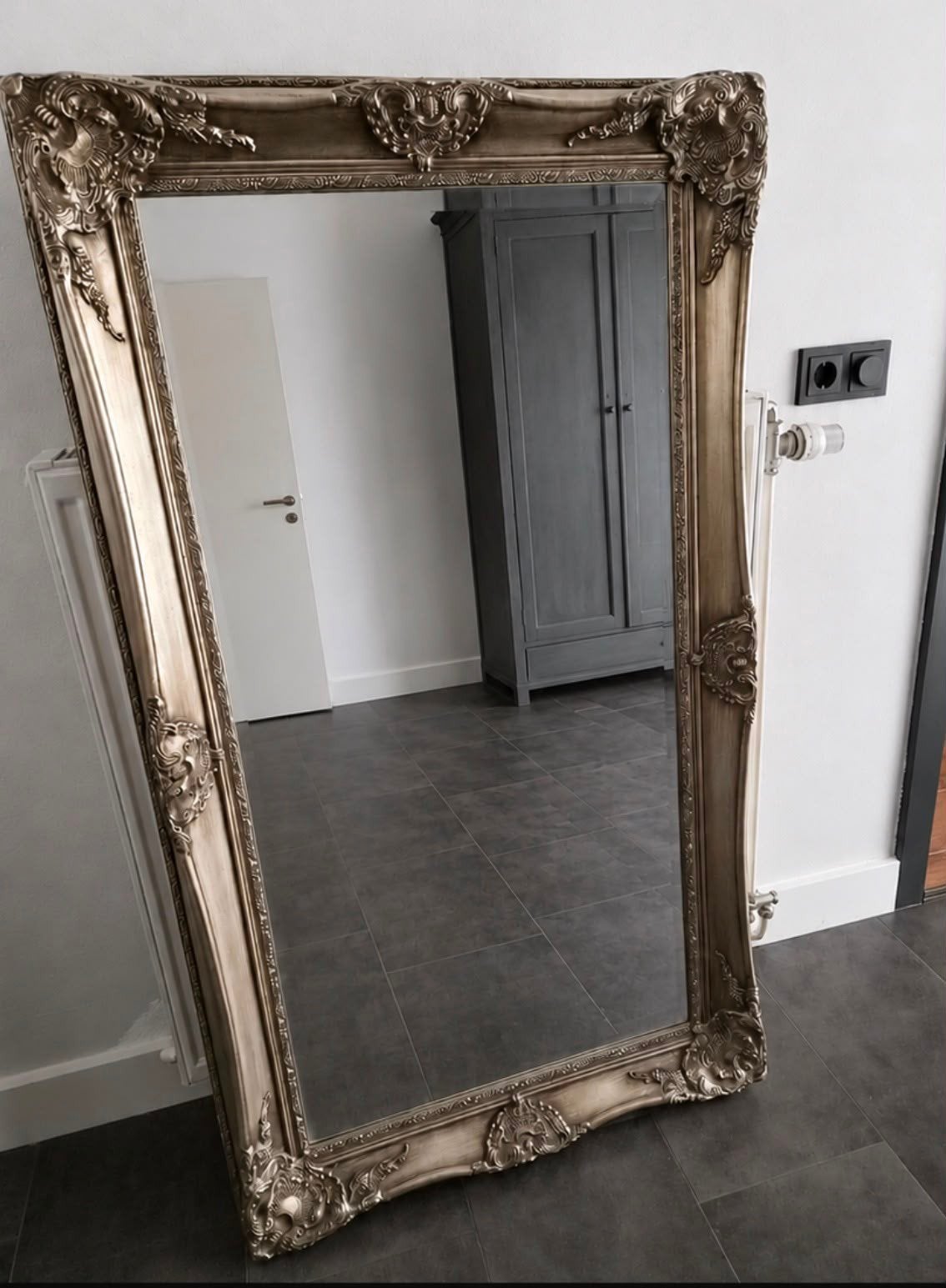 Mooie grote spiegel 140cm bij 80cm, Huis en Inrichting, Woonaccessoires | Spiegels, Ophalen, Zo goed als nieuw, Rechthoekig