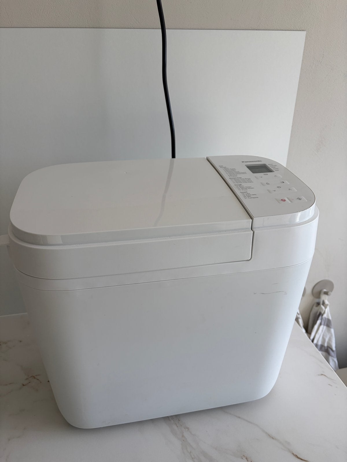 Panasonic SD-B2510 Automatische Broodbakmachine, Meer dan 10 programma's, 800 tot 1200 gram deeg, Zo goed als nieuw, Ophalen