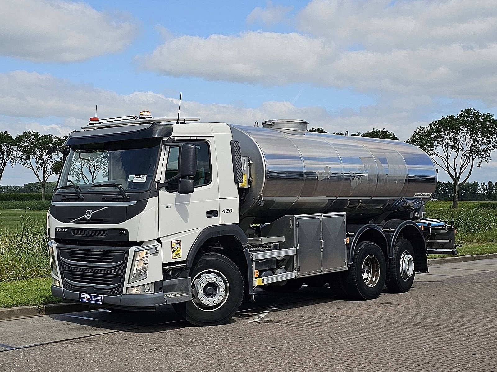 VOLVO FM 420 foodtank foodstuff, Euro 6, Wit, Bedrijf, Diesel