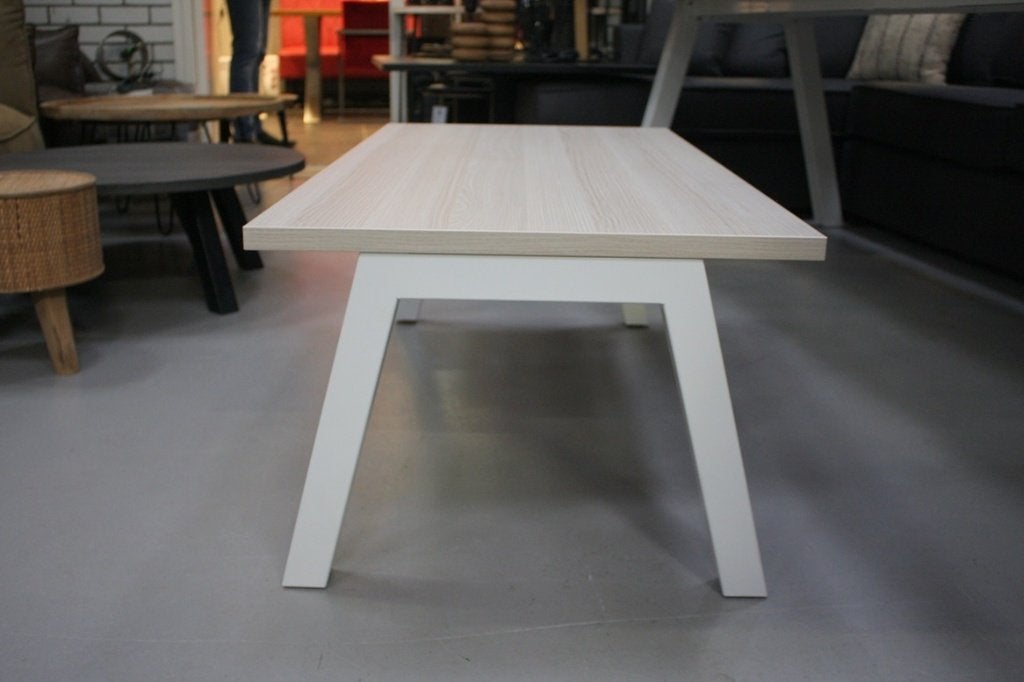 Leuke sterke salontafel metaal wit melamine houtlook, Ophalen, Zo goed als nieuw