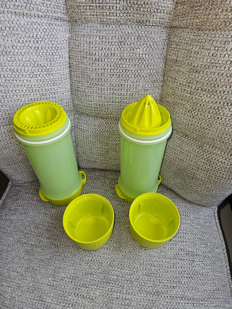 Tupperware EcoFles Infuse to Go, Citruspers en Kommen, Ophalen of Verzenden, Zo goed als nieuw, Groen, Beker of Kan