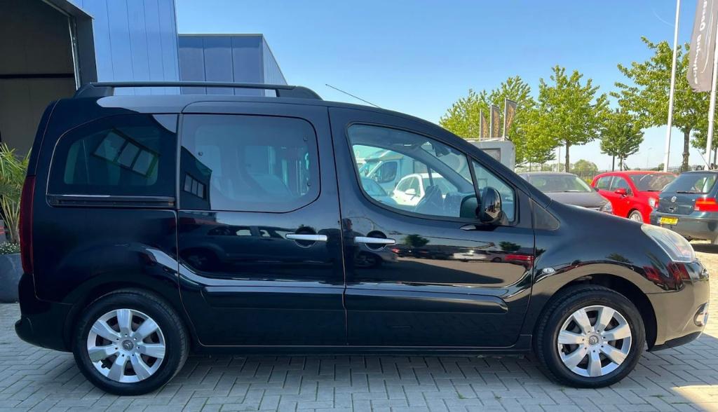 Mini camper met nieuw inbouwpakket: Berlingo 5p Multispace, Overige merken, Tot en met 2, Handgeschakeld, Particulier